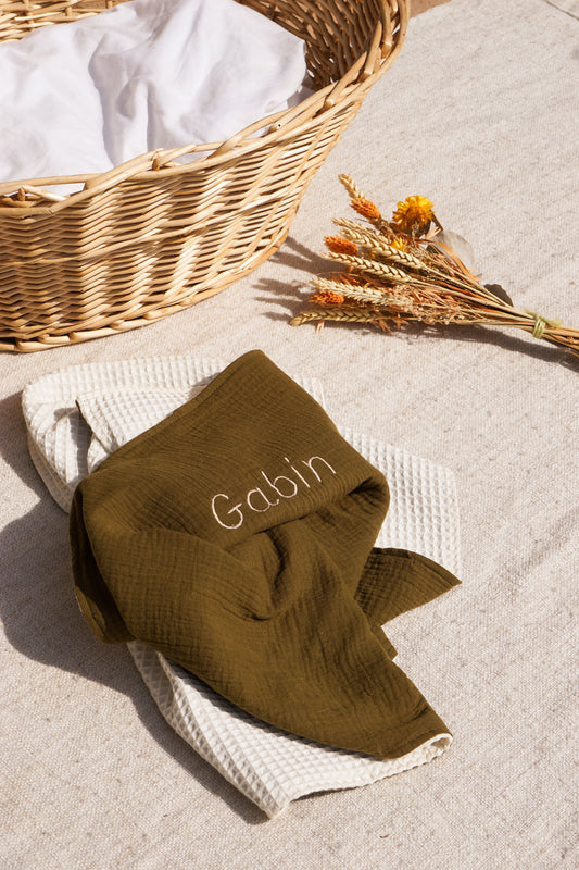 Couverture estivale pour bébé – Douceur & légèreté 🌿